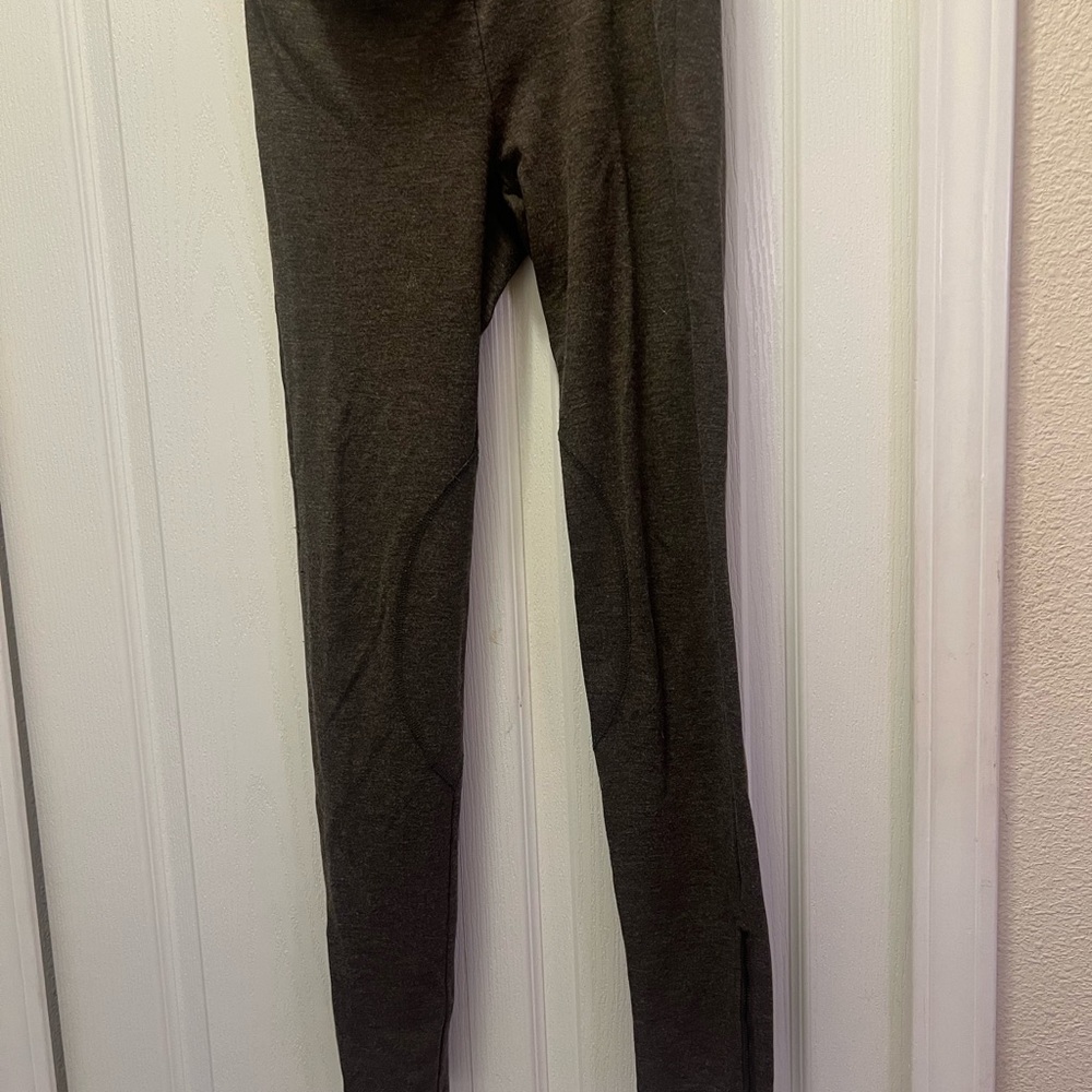 Cabi Women Ponte Riding Leggings Pants Size Small Brown Ankle Zipper # 999